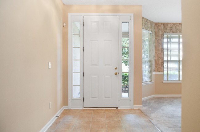 Foto del edificio - Exceptional Four Bedroom Home Located In Victoria Lakes!