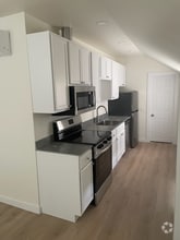 Building Photo - 932 Bross St