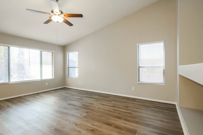 Foto del edificio - 10355 W Sunflower Pl