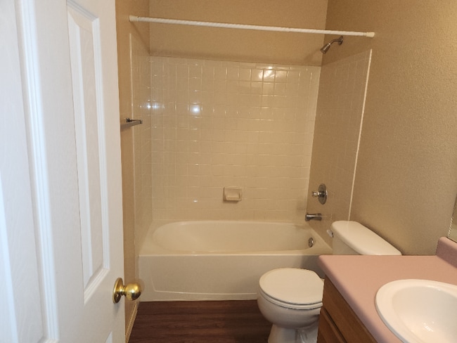 Photo - 2647 Bannister Ct Townhome