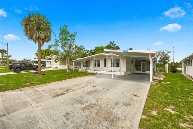Foto del edificio - 7505 Fairlane Ave