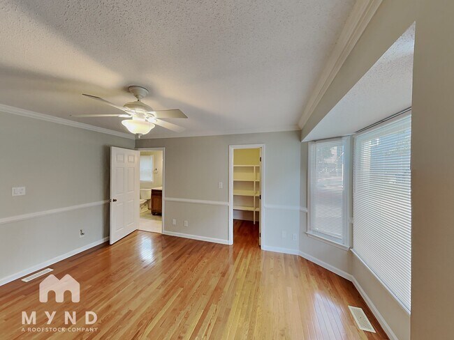 Foto del edificio - 1820 Sagamore Ct