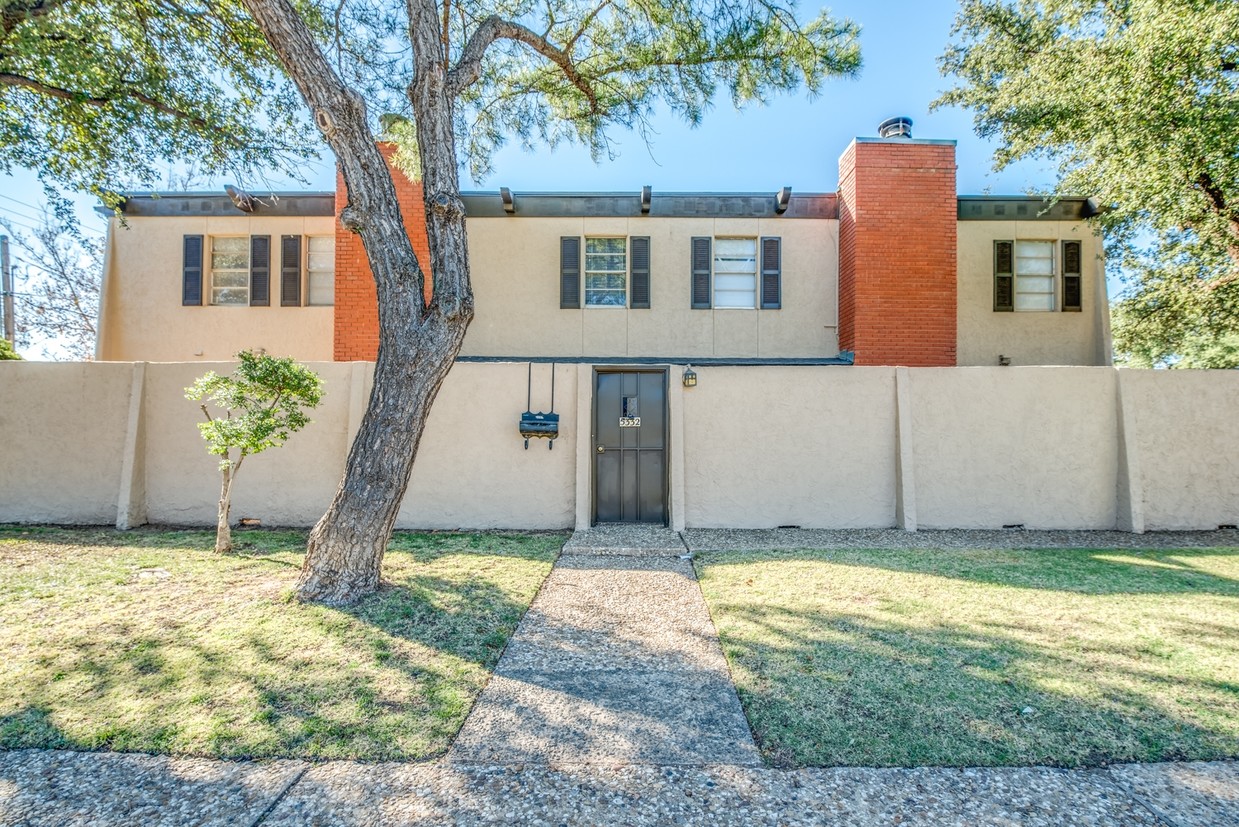 Primary Photo - Sedona Townhomes