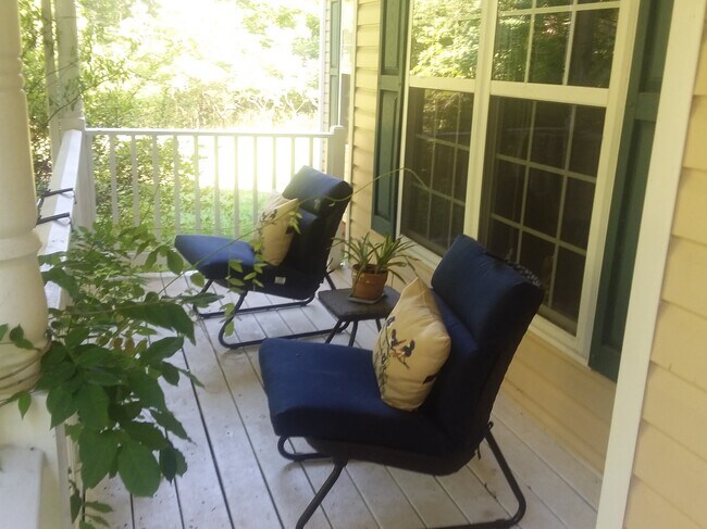 Foto del edificio - 18414 Deep Woods Ln