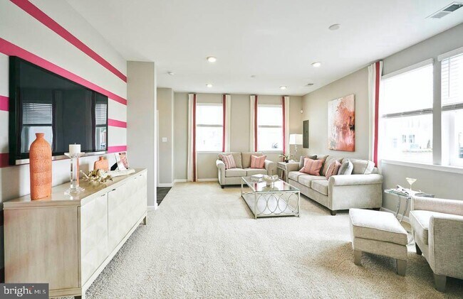 Foto del edificio - 408 Wood Duck Dr