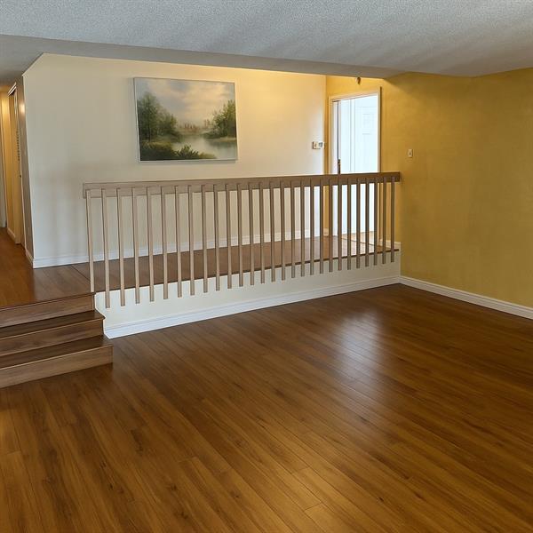 Foto del edificio - 4725 SW 62nd Ave