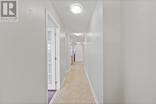 Building Photo - 249 Morrish Rd