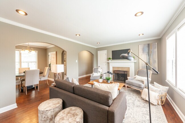 Foto del edificio - 833 Grove St