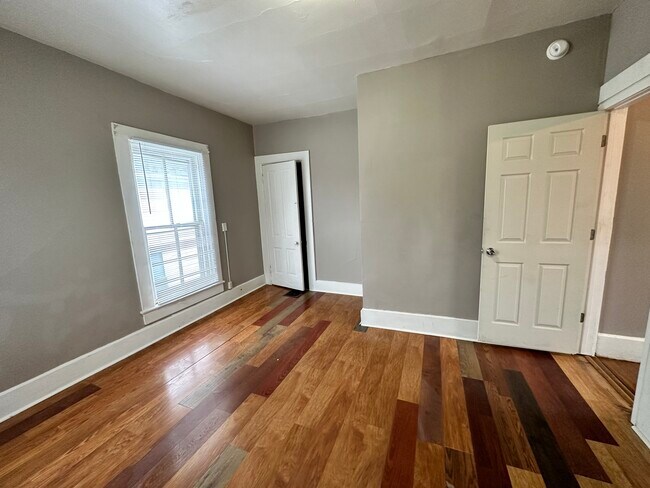Foto del edificio - 922 N 8th St
