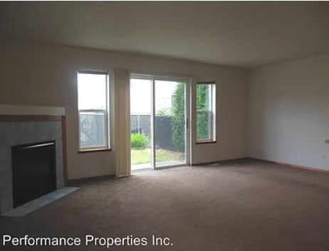 Photo - 3625 NE 157th Ave (Portland, OR) House