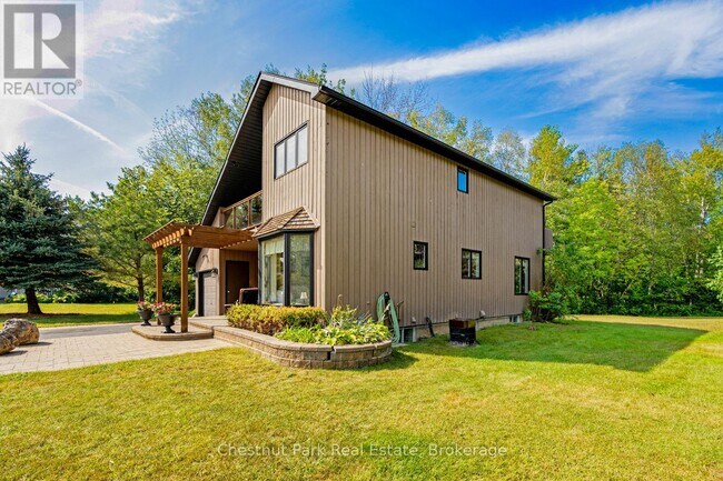 Building Photo - 110 Lauries Ct