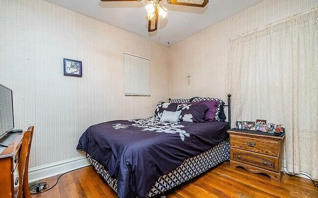 Foto del edificio - 2717 Wesley Ave