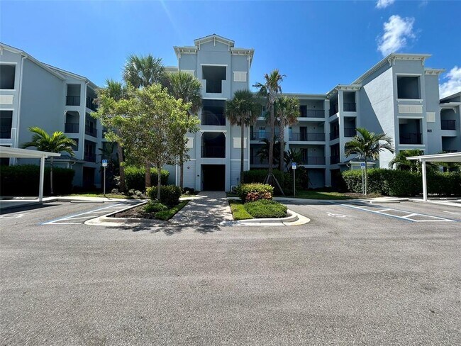 Building Photo - 14121 Heritage Landing Blvd
