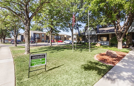 Building Photo - The Lynx