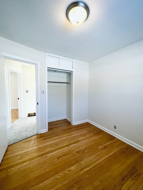 Building Photo - 9607 W Rosedale Ave