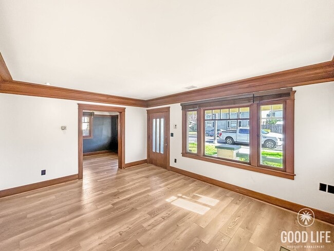 Building Photo - Newly Remodeled 3B/2BA House in North Park!