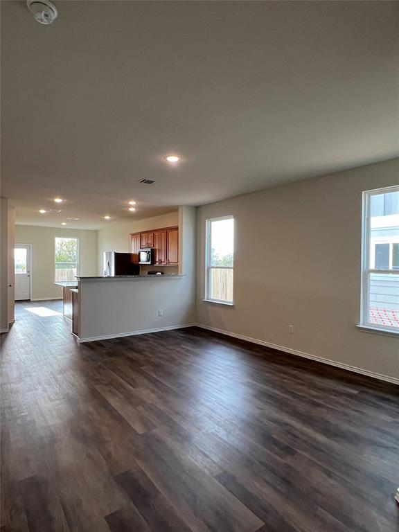 Building Photo - 728 Soapberry Dr