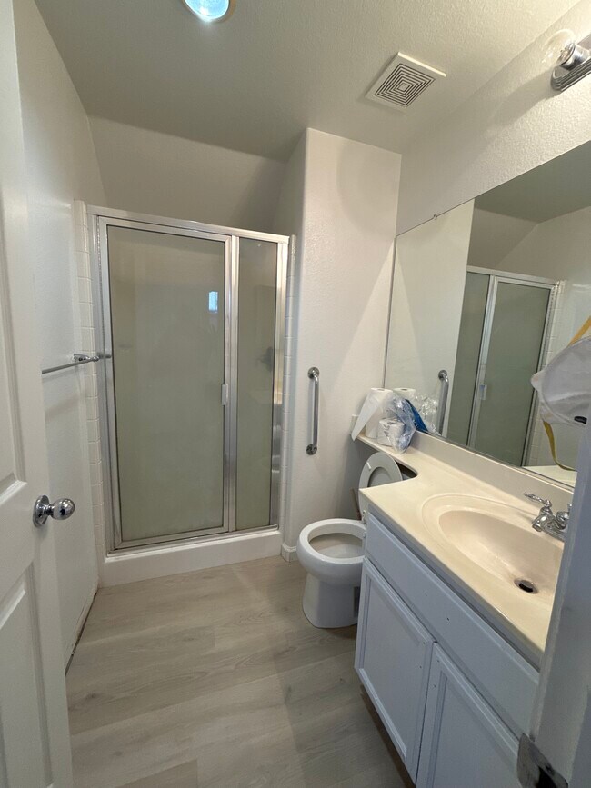 Foto del edificio - 5415 Etherington Ct