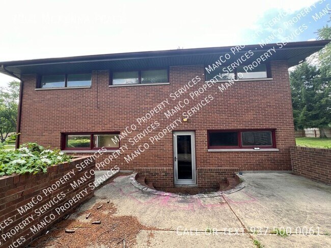 Foto del edificio - 7201 McKenna Pl