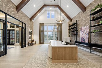 Building Photo - Tapestry Beard Road