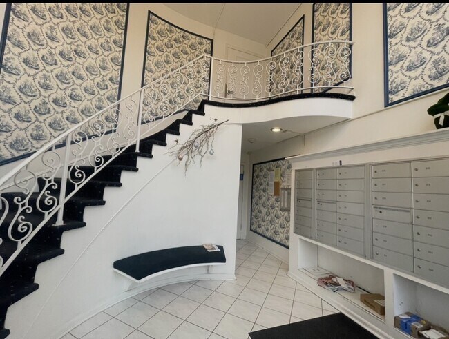 Foto del edificio - 5501 Carriage Way Dr