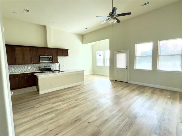 Foto principal - 1702 Seth Way