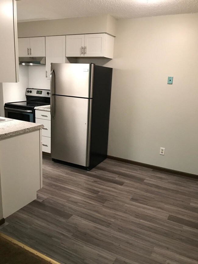 2201 S Pokegama Ave Unit 103, Grand Rapids, MN 55744 Apartment for Rent in Grand Rapids, MN