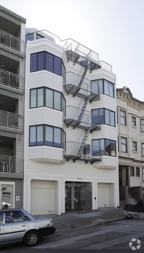 Building Photo - 1624 Larkin St