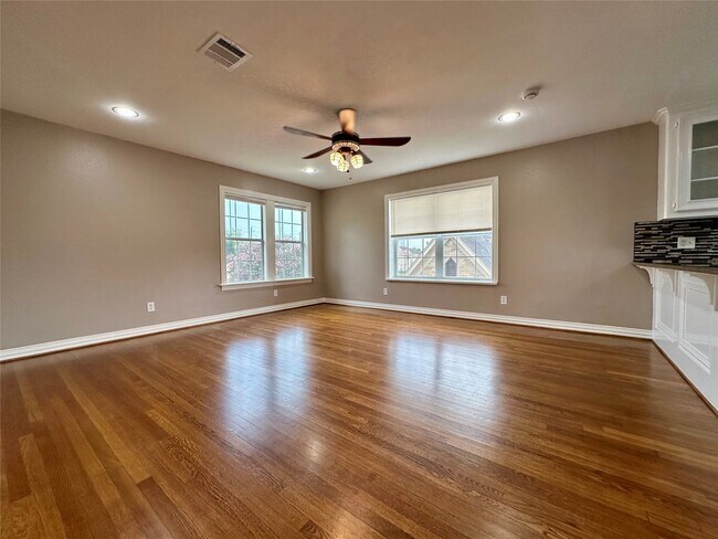 Foto del edificio - 2815 Wentworth St