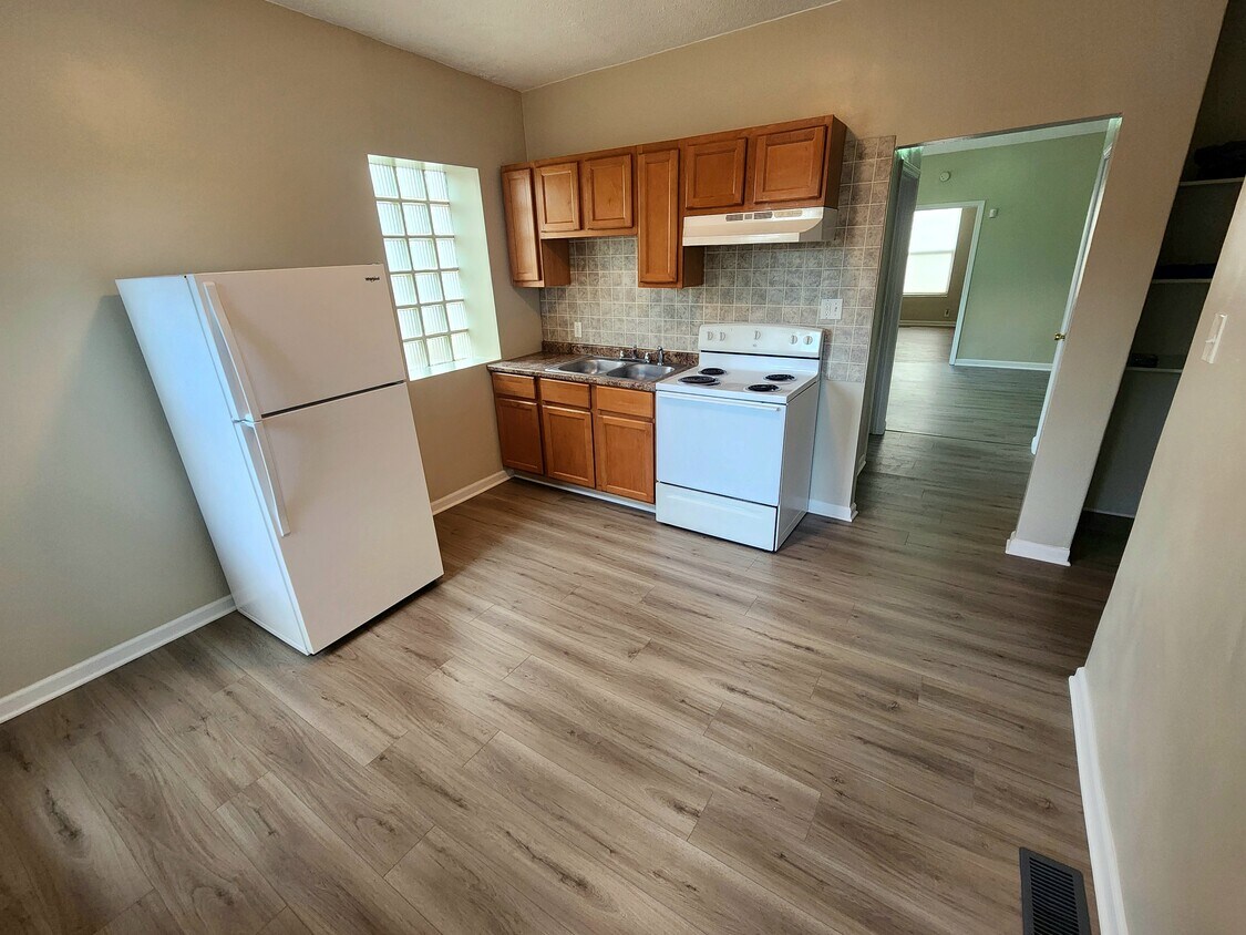 Foto del edificio - 2808 Iowa Ave