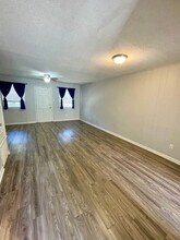 Building Photo - 1201 Brice Rd