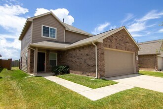 Building Photo - 24015 Avogadro Dr