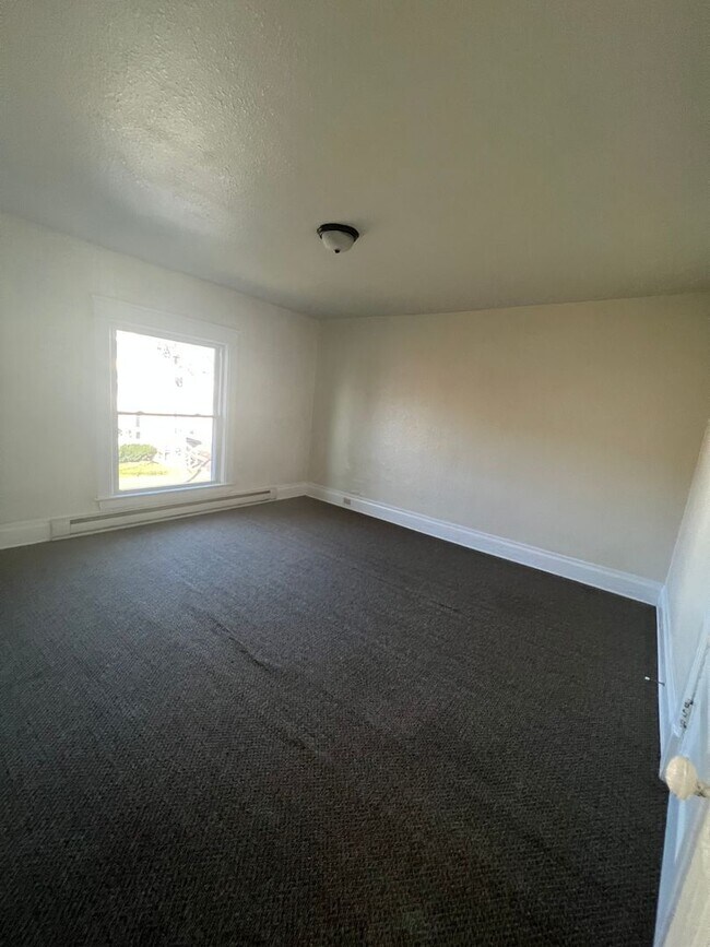 Foto del edificio - 721 Poplar St