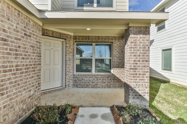 Foto del edificio - 18927 Jasper Rdg Dr