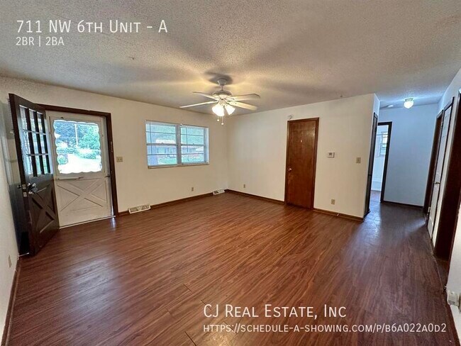 Foto del edificio - 711 NW 6th