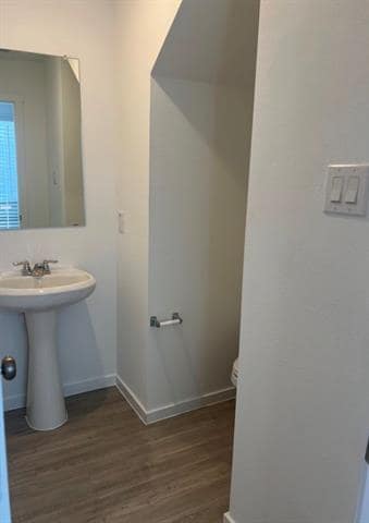 Building Photo - 12140 Thoroughbred Dr