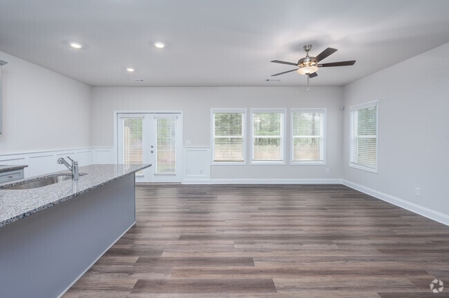 The Danielson - Living Room - Rosebud Place Rental Homes