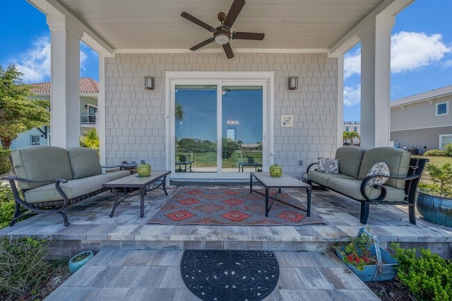 Building Photo - 109 E Lakeshore Dr