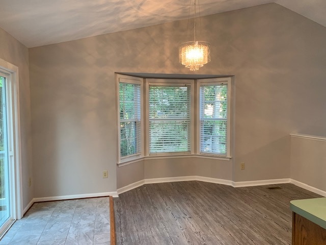 Foto del edificio - 8717 Forest Glen Cir