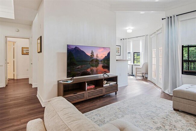 Building Photo - 500 Mirasol Cir