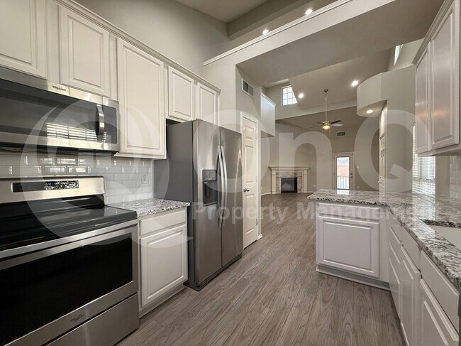 Foto del edificio - 8400 Hickory St