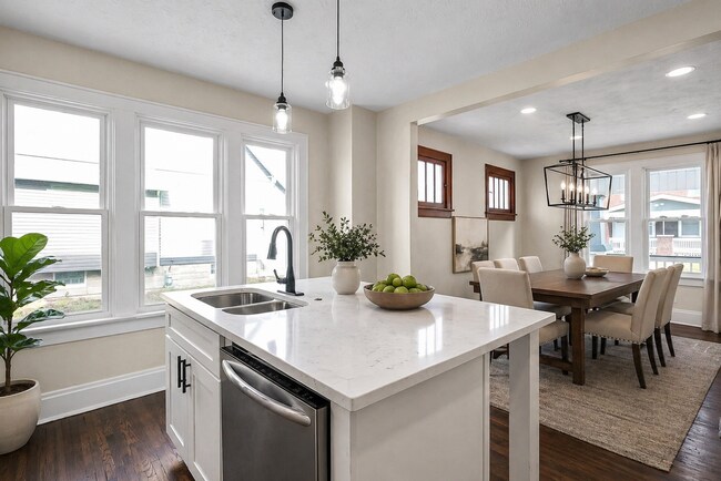 Foto del edificio - Coming Soon! Stunning 3-Bedroom, 2 Full Bath, 2 Half Bath Home in Southern Orchards