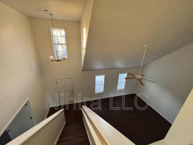 Building Photo - 148 Danesway Dr