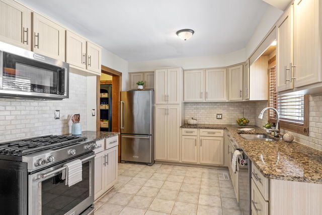 Foto del edificio - 438 S Wright St