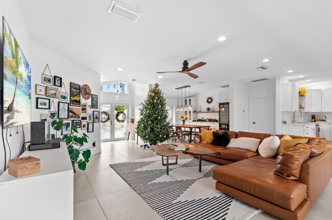 Foto del edificio - 2821 NE 8th St