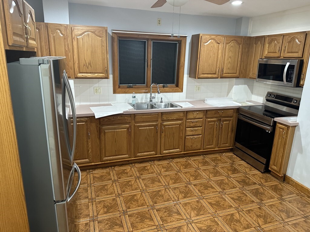 Foto principal - 73 W Chestnut St