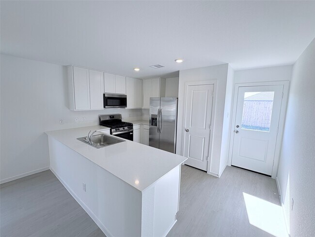 Foto del edificio - 26915 Dalmatian Bellflower Dr