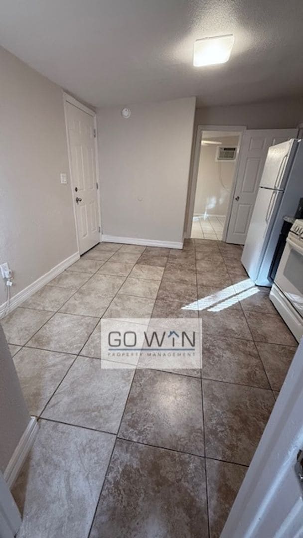 Foto del edificio - 3546 W Roosevelt St