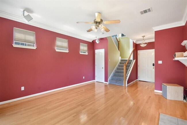 Building Photo - 8518 Cahill Dr