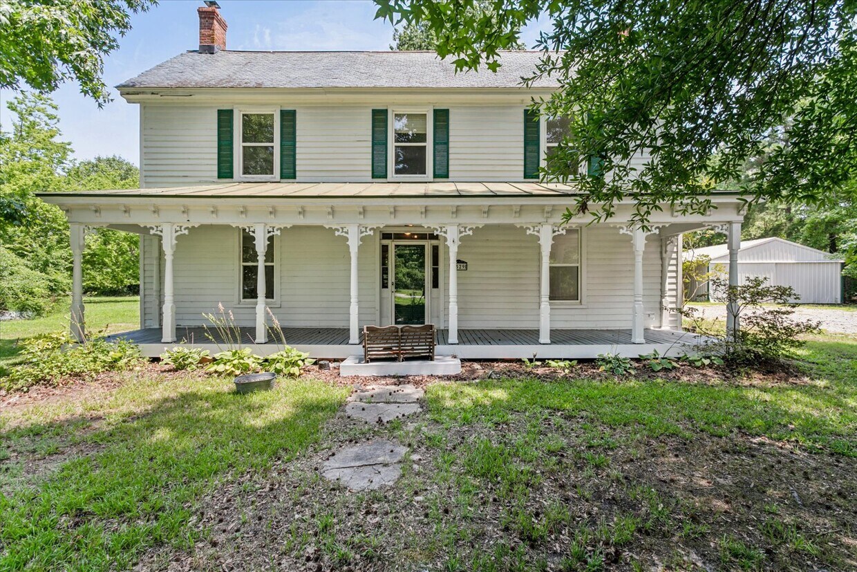 Primary Photo - 2529 Kings Creek Rd